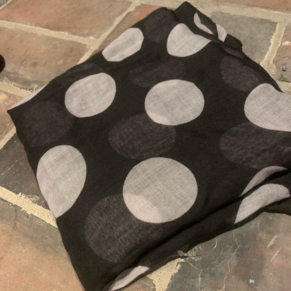 Lightweight Scarf